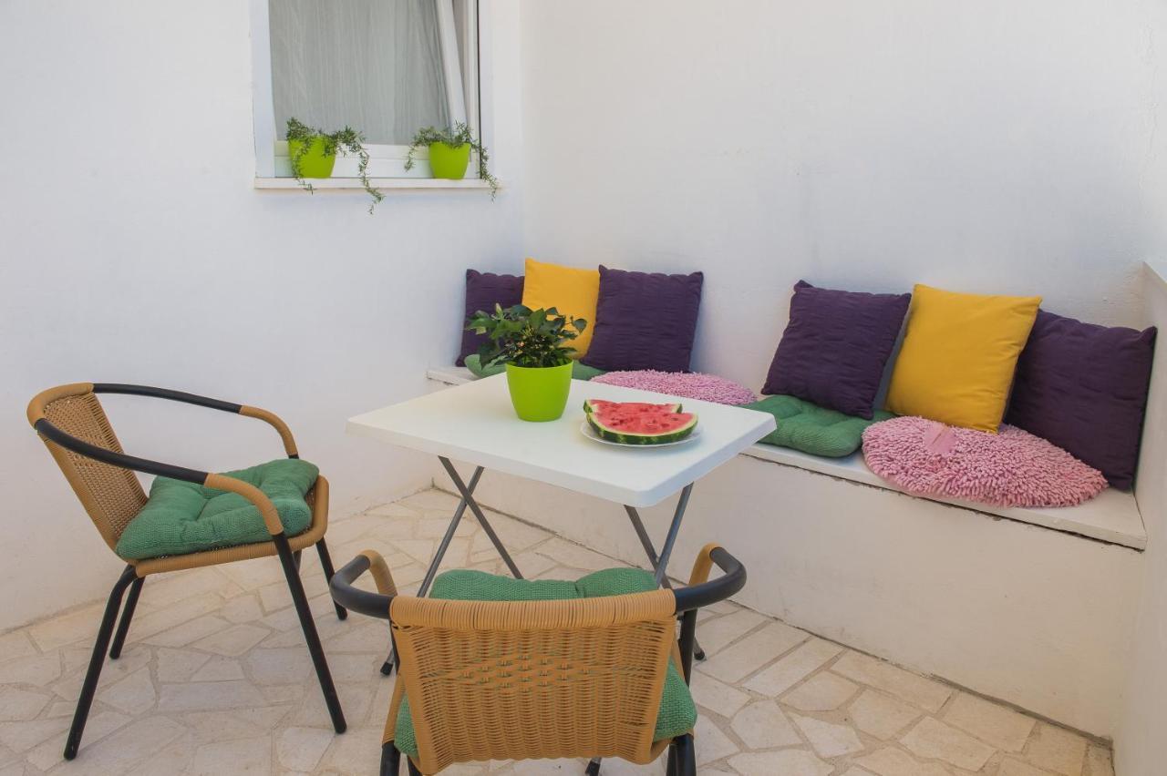 Apartmani Stine Donji Okrug  Εξωτερικό φωτογραφία