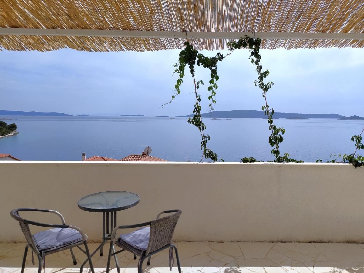 Apartmani Stine Donji Okrug  Εξωτερικό φωτογραφία
