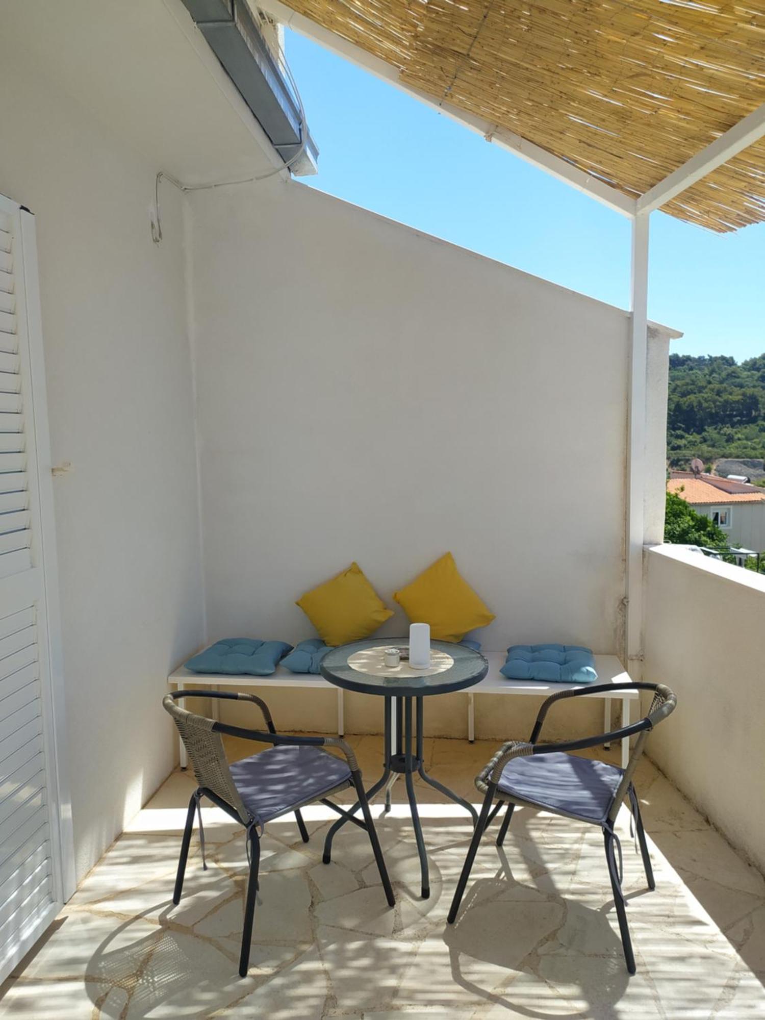 Apartmani Stine Donji Okrug  Εξωτερικό φωτογραφία