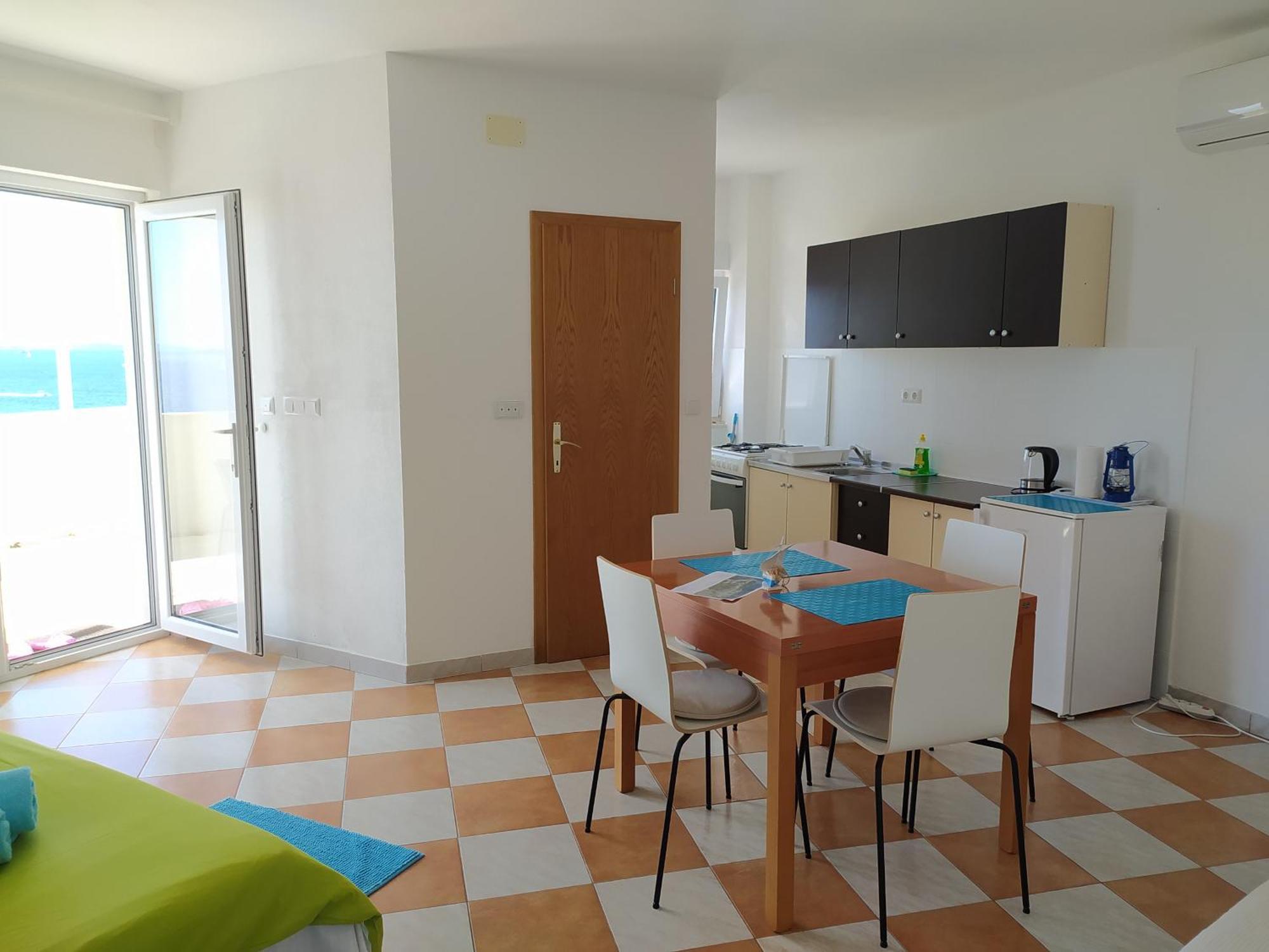 Apartmani Stine Donji Okrug  Εξωτερικό φωτογραφία